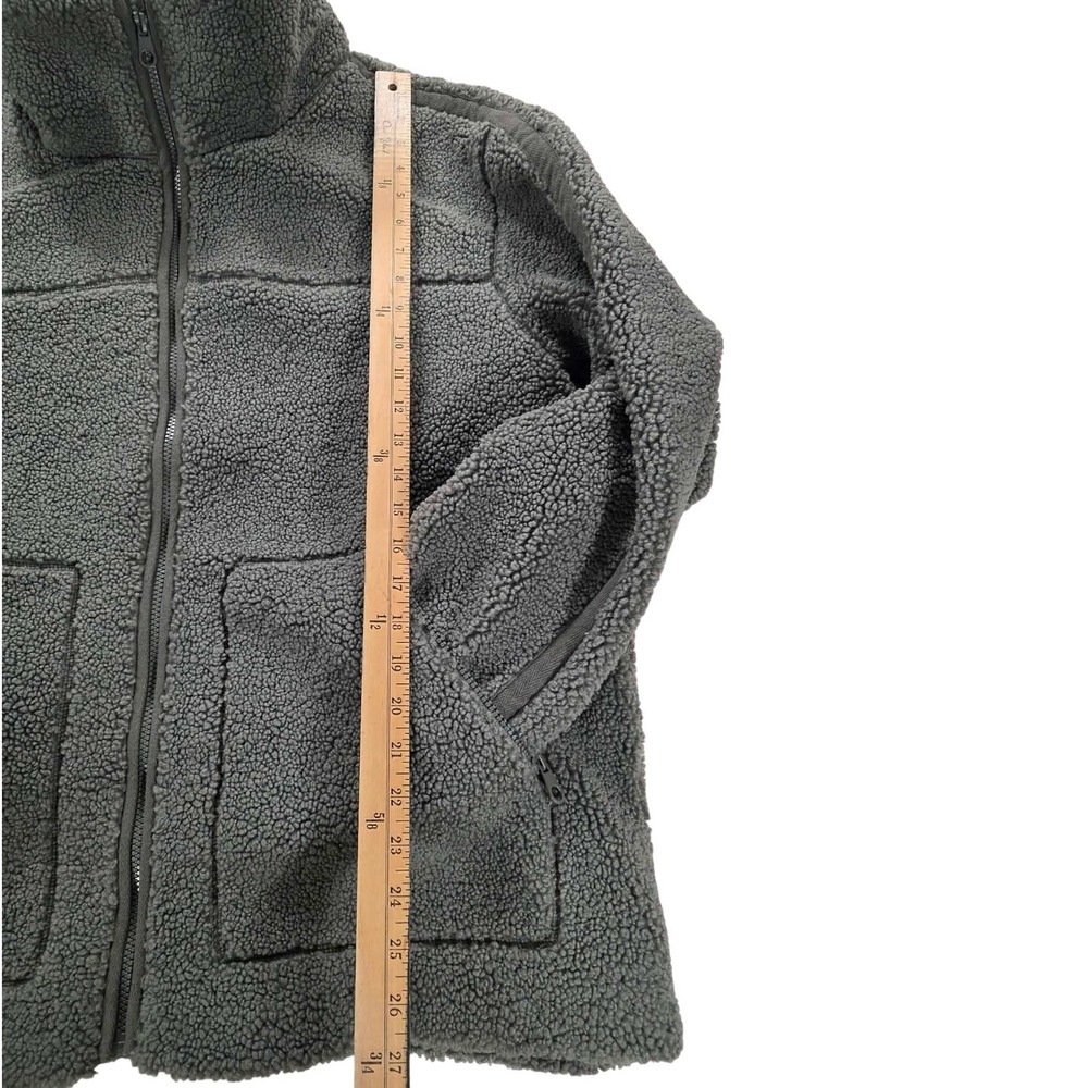 EUC Lands End Women XL Sherpa Fleece Jacket Full Zip Gray Quilted Lined Pockets - Picture 9 of 14